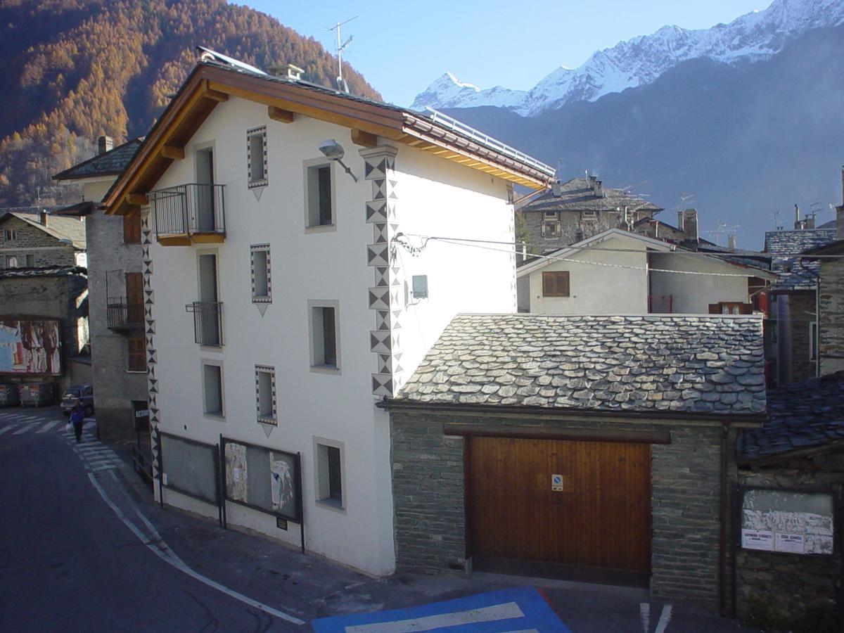 B&B Ca' Erminia Chiesa in Valmalenco Buitenkant foto